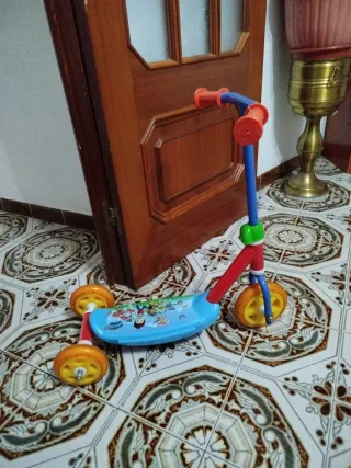 Patinete infantil 3 ruedas
5€ cada uno 