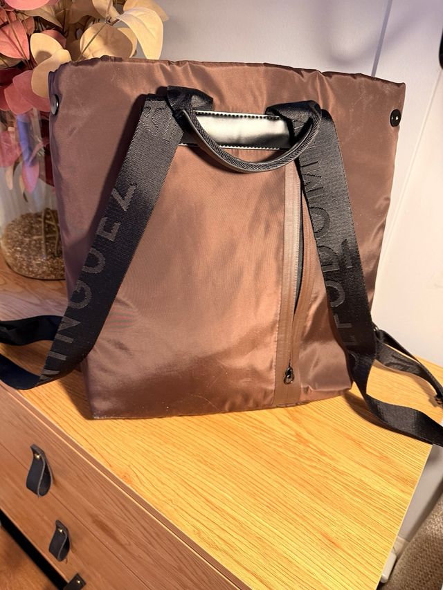 Mochila Adolfo Domínguez Marrón