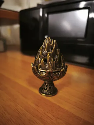 Brucia incensi in metallo dorato