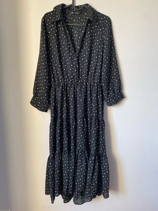 Vestido Zara lunares volantes talla M