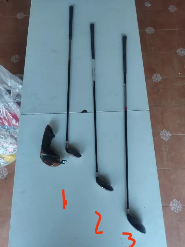 3 bastoni da golf - 40€/unità