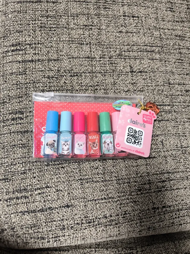 Set 7 Esmaltes Uñas Claire's Studio Pets