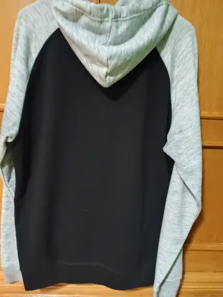 Sudadera con capucha para hombre