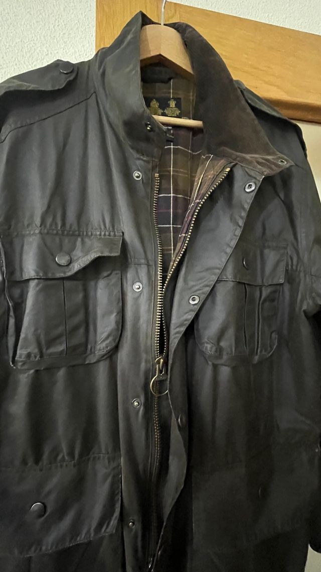 Chaqueta Barbour Trooper Verde Oliva