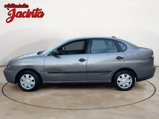 SEAT Cordoba 2004