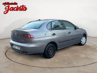 SEAT Cordoba 2004