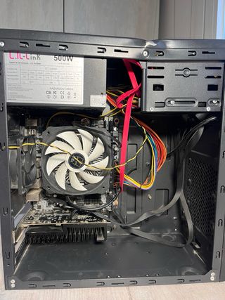 PC Sobremesa Negro
