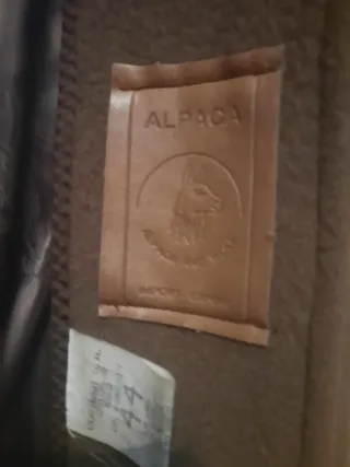Abrigo de lana de alpaca marrón chocolate