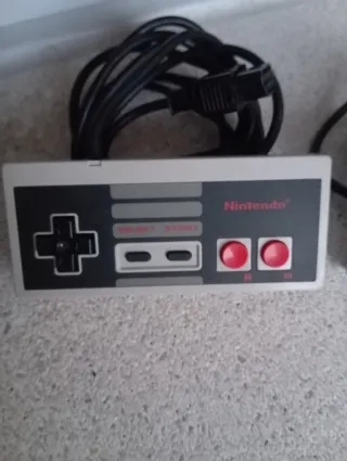 Mando Nintendo Clásico NES. 20€ und.
