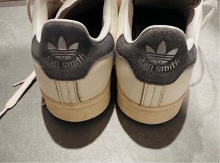 Zapatillas Adidas Stan Smith Plata y Blanco
