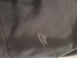 Conjunto Nike Tech Fleece Negro Talla M Niño
