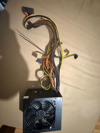 Fuente de Alimentación 3GO 900W PS901SX