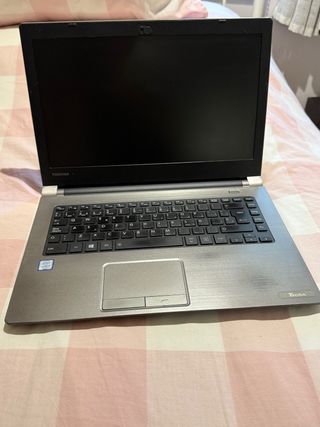 Toshiba Tecra Portátil 8GB RAM / 250GB SSD