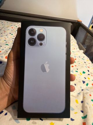iPhone 13 Pro Max sierra blue 