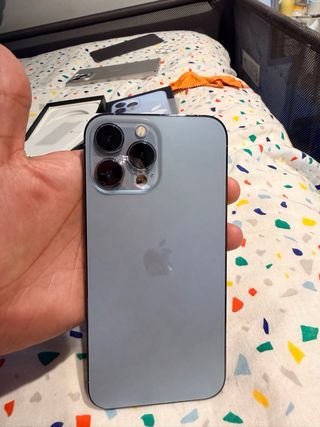 iPhone 13 Pro Max sierra blue 