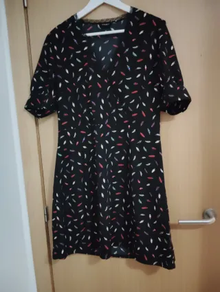 Vestido Kookai Negro Estampado Plumas