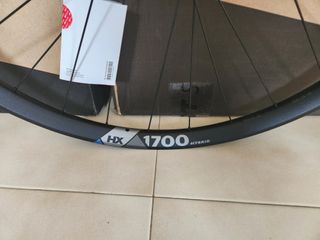 Ruota per bici elettrica DT Swiss HX 1700 29 35 mm