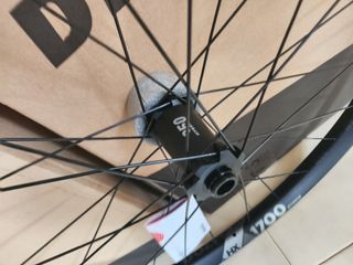 Ruota per bici elettrica DT Swiss HX 1700 29 35 mm