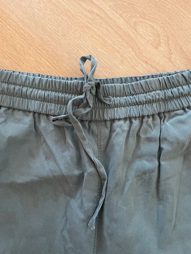 Bermudas verde oliva