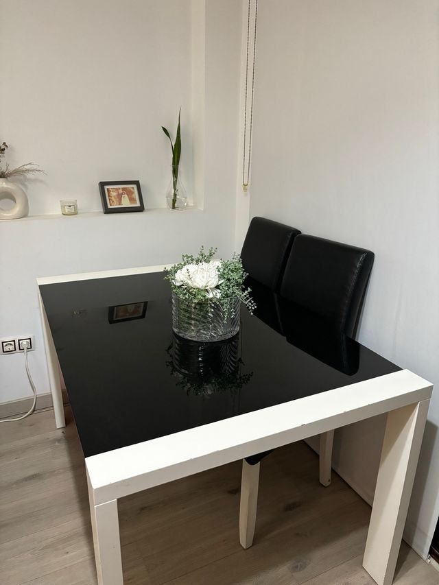 Mesa Comedor Extensible Cristal Negro y Madera