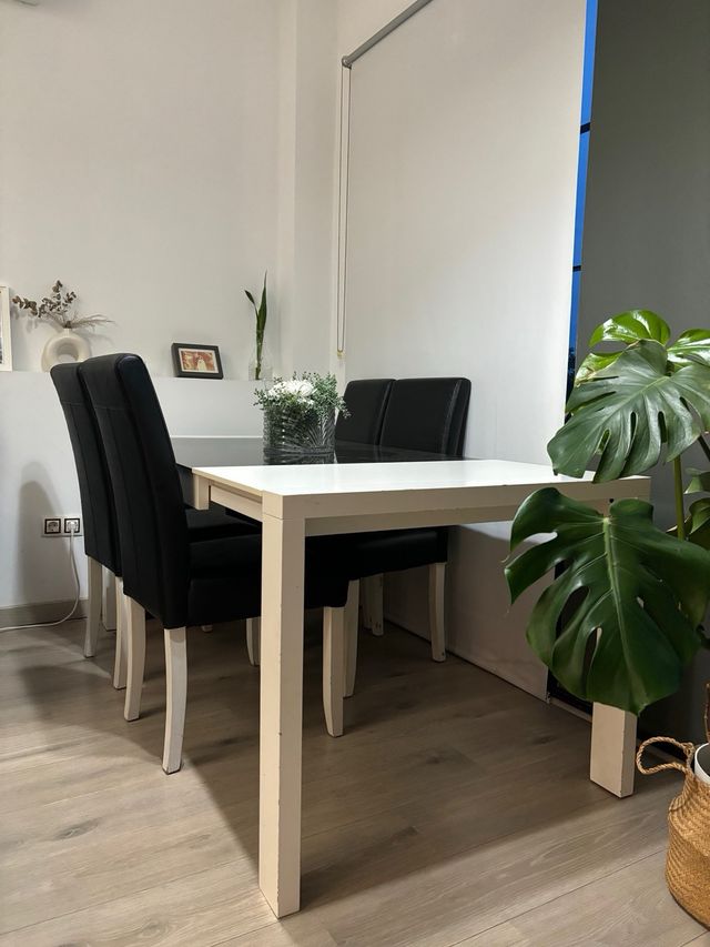 Mesa Comedor Extensible Cristal Negro y Madera