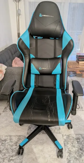 Silla Gaming Newskill Azul y Negra