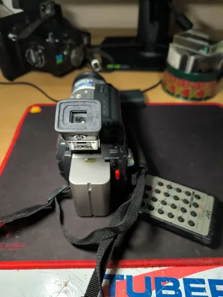 Videocámara JVC MiniDV 520 líneas