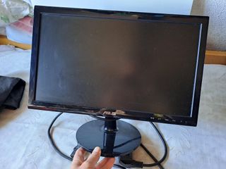 MMonitor ASUS 19" LED Panorámico Como Nuevo VGA!!