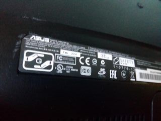 MMonitor ASUS 19" LED Panorámico Como Nuevo VGA!!