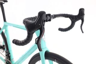 Bicicleta Bianchi Specialissima EPS 12V talla 54 Reacondicionada