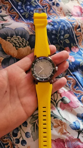 Reloj Viceroy Gris y Amarillo