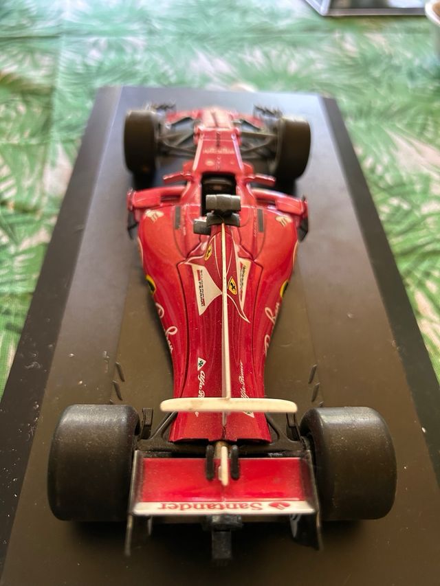 Ferrari F1 Sebastian Vettel 1/18