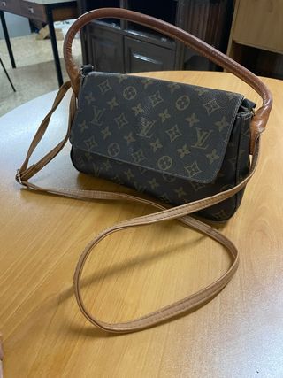 Bolso Louis Vuitton Marrón