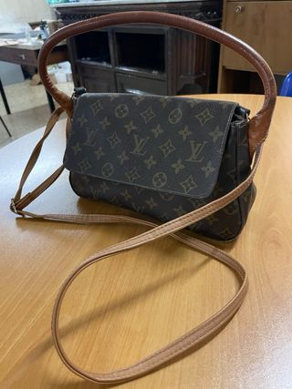 Bolso Louis Vuitton Marrón