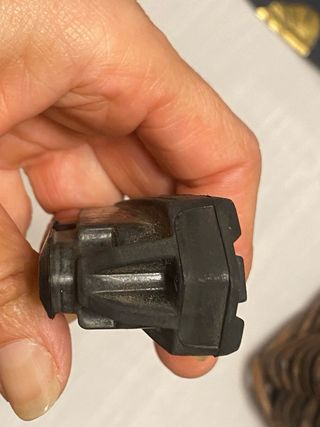 Cubierta Reposapiés Trasero Ducati Derecho