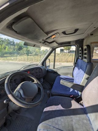 Iveco Daily 2003 L3H2. Ideal para camperizar