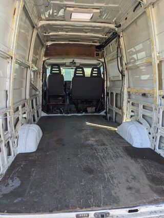 Iveco Daily 2003 L3H2. Ideal para camperizar