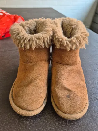 Botas niña forradas beige y marrón talla 27