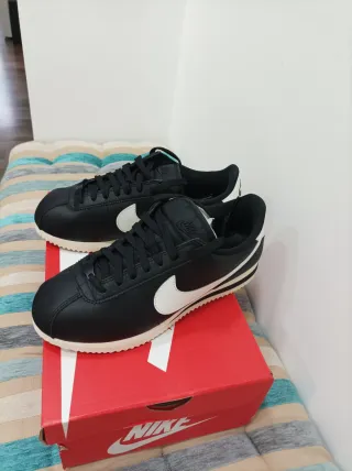 Zapatillas Nike Mujer Talla 39 Negras Blancas