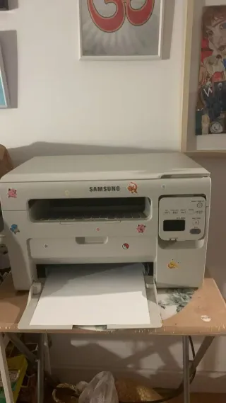 Impresora Samsung Beige/Blanca