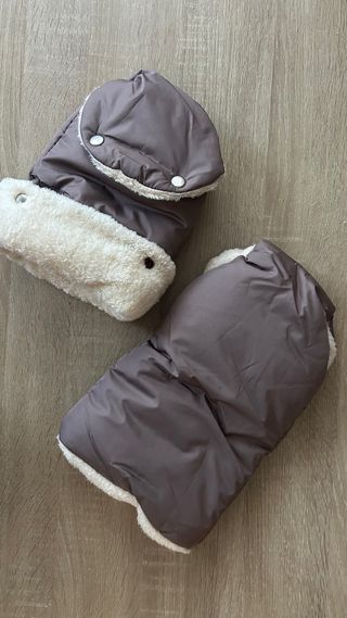 Par guantes carrito bebé beige NUEVOS
