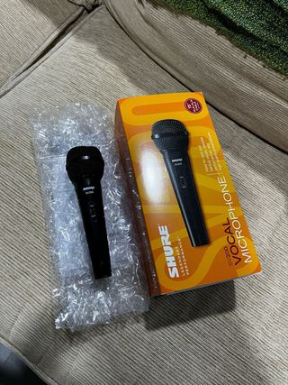 Micrófono Shure SV200 + XLR
