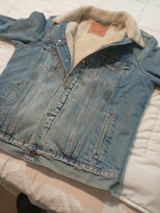 Cazadora Levis borrego Talla L