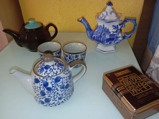 3 Teteras y Cajita(ver precios)