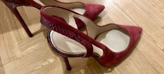 Zapatos Zara ante y tacón piel granates