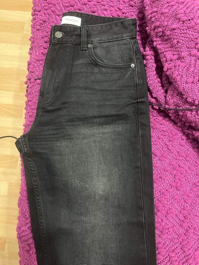 Pantalones vaqueros negros de cintura estrecha