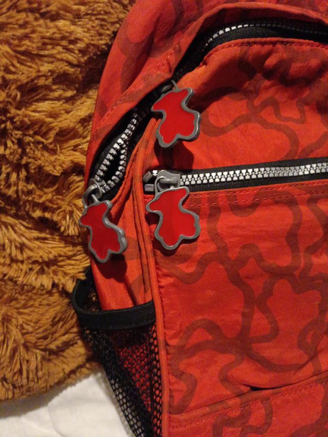 Mochila Tous Roja y Negra