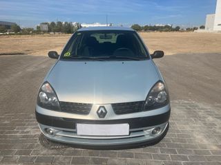 Renault Clio 2003
