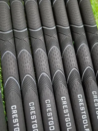 Grips Golf Junior Crestgolf