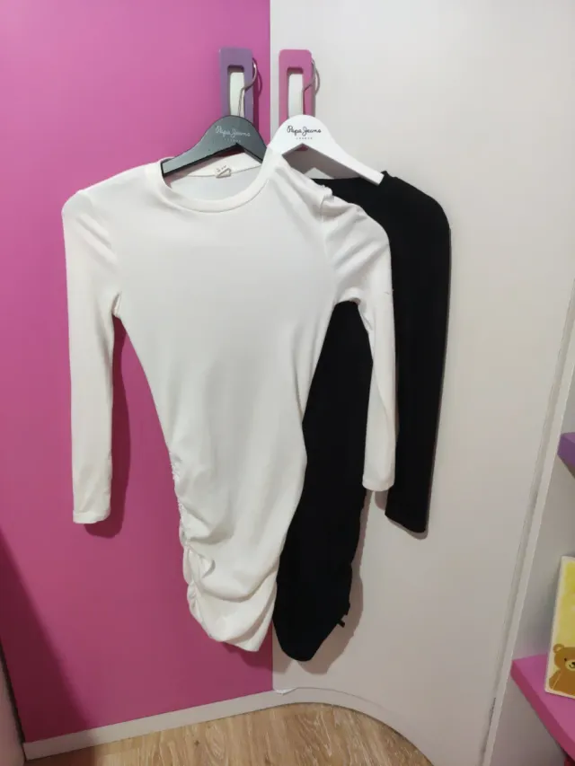 Pack 2  vestidos blanco/negro.